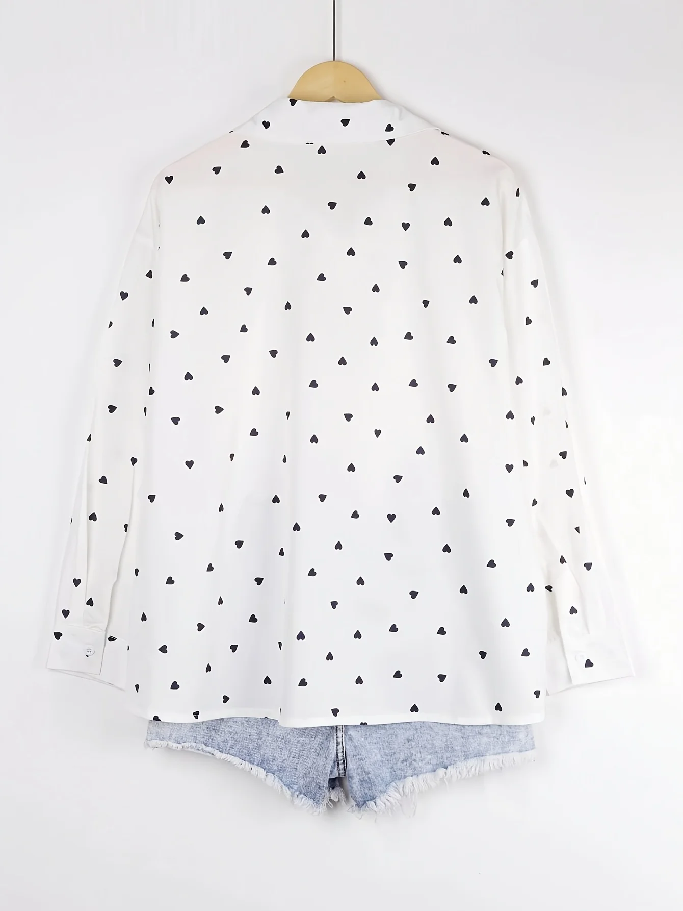 Plus Size Women's Love Printed Long Sleeve Lapel Collar Shirt Ladies Soft Breathable Fabric Blouse Casual Daily Wear Top