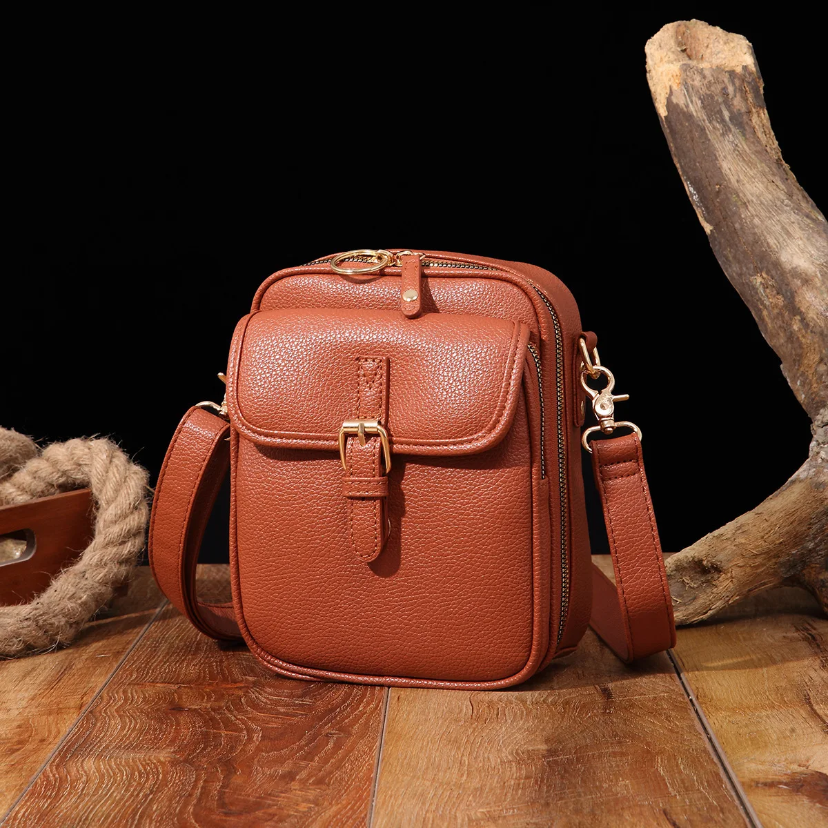 Unisex Casual Messenger Bag PU Leather Crossbody Bag Small Shoulder Phone Bag for Daily Use