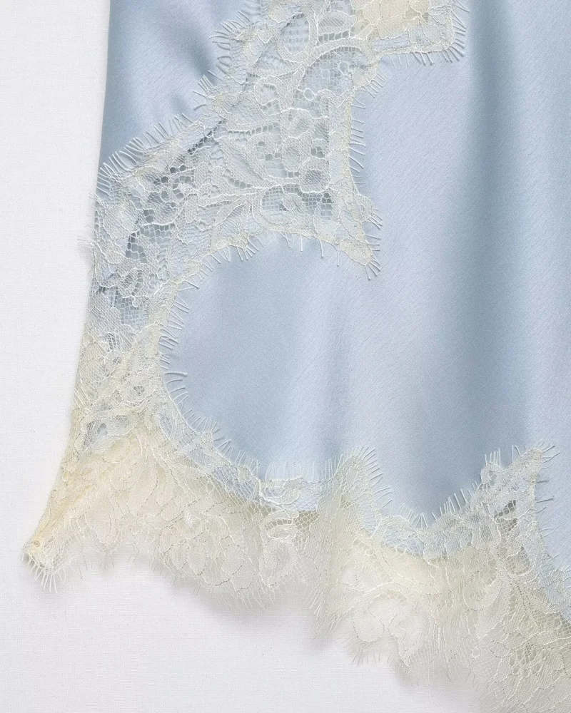 Women's Summer Asymmetrical Hem Lace Trim Cami Top, Sleeveless V Neck Satin Camisole, Casual Daily Wear Multiple Colors