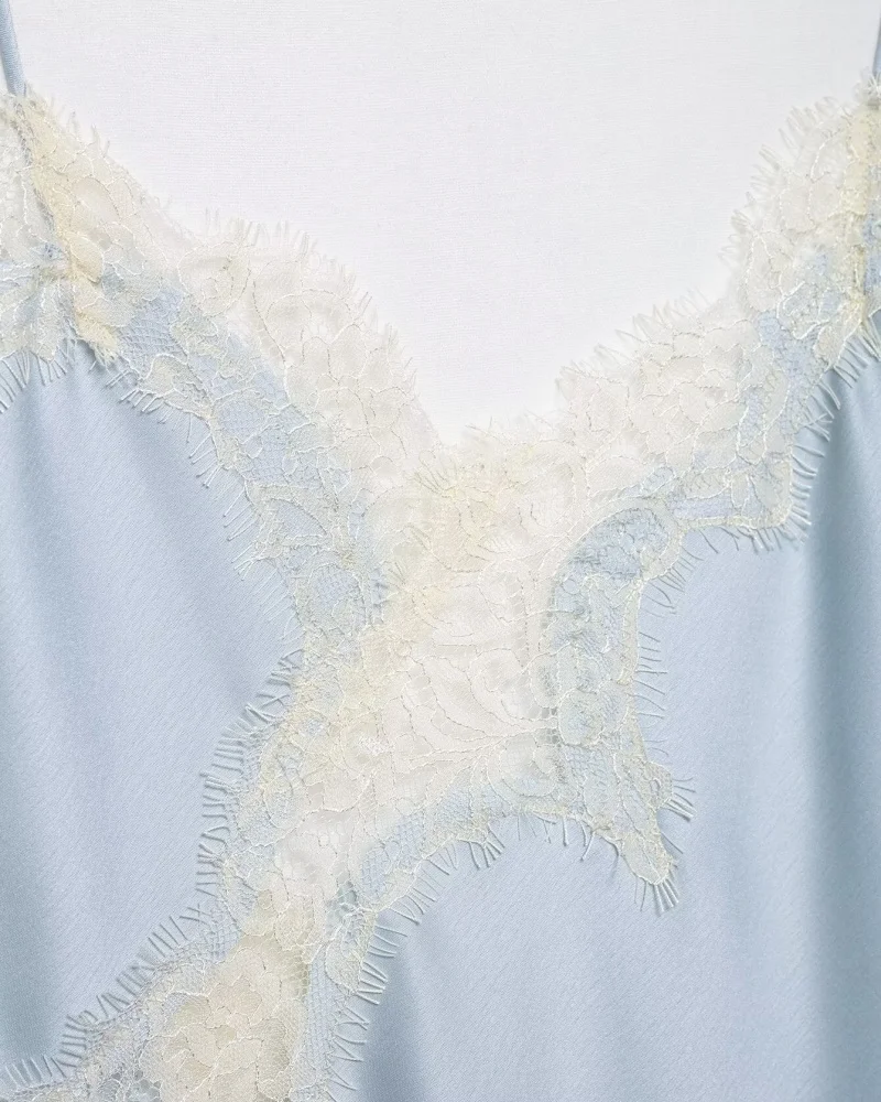 Women's Summer Asymmetrical Hem Lace Trim Cami Top, Sleeveless V Neck Satin Camisole, Casual Daily Wear Multiple Colors