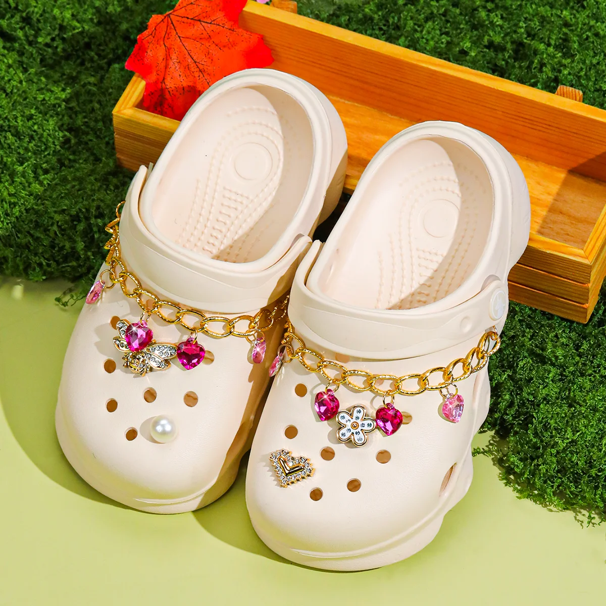 Kids' Glitter Clog, Lightweight EVA Garden Shoes, Waterproof Non-Slip Sandals, Comfortable Slip-On Shoes for Indoor Outdoor 1214