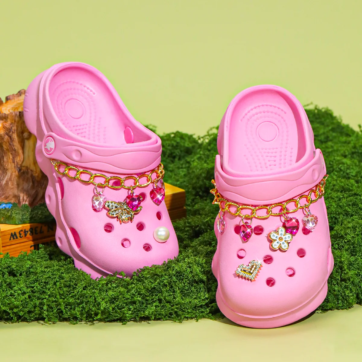 Kids' Glitter Clog, Lightweight EVA Garden Shoes, Waterproof Non-Slip Sandals, Comfortable Slip-On Shoes for Indoor Outdoor 1214