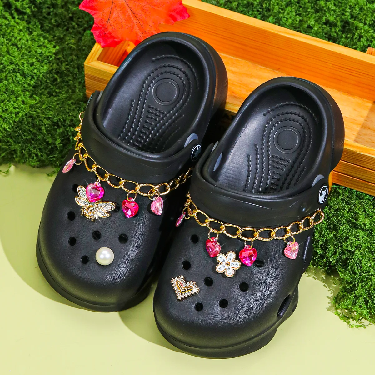 Kids' Glitter Clog, Lightweight EVA Garden Shoes, Waterproof Non-Slip Sandals, Comfortable Slip-On Shoes for Indoor Outdoor 1214