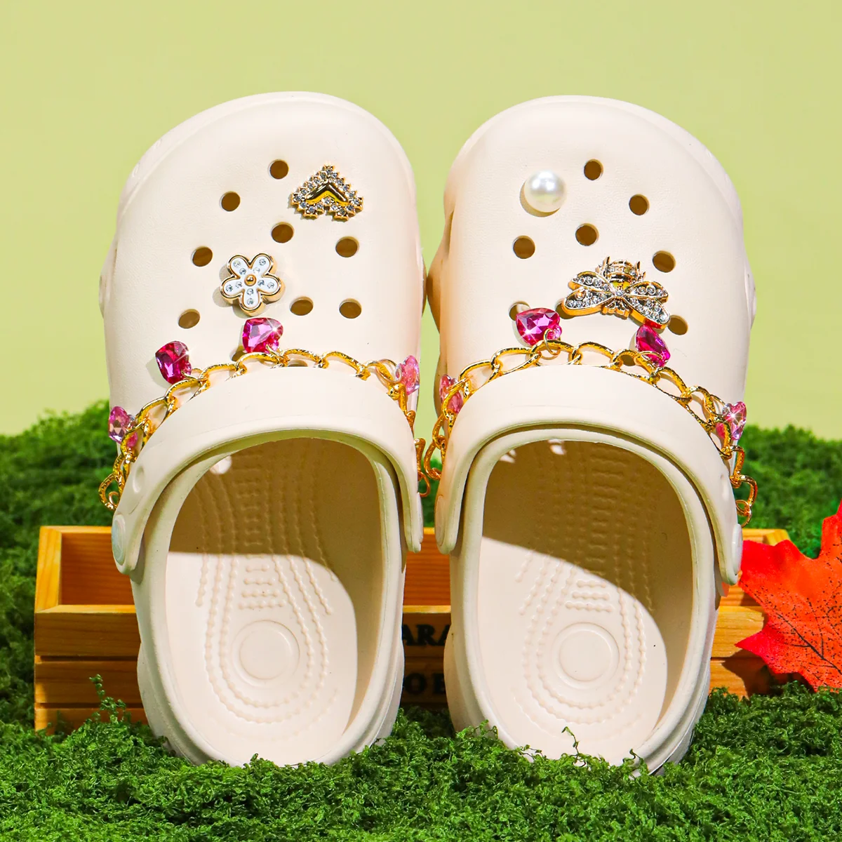 Kids' Glitter Clog, Lightweight EVA Garden Shoes, Waterproof Non-Slip Sandals, Comfortable Slip-On Shoes for Indoor Outdoor 1214