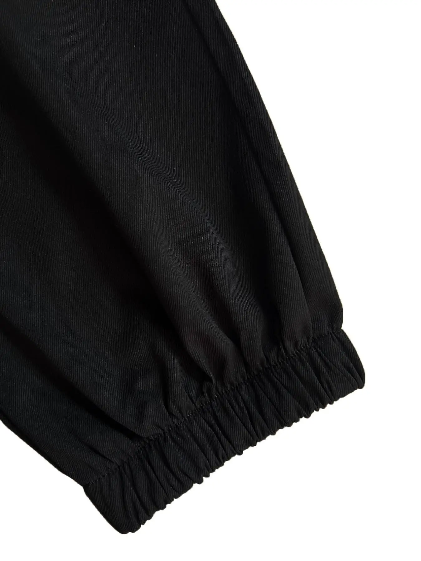 Men's Solid Pocket Drawstring Waist Cargo Pants Regular Fit Casual Fashion Trousers for Daily Wear