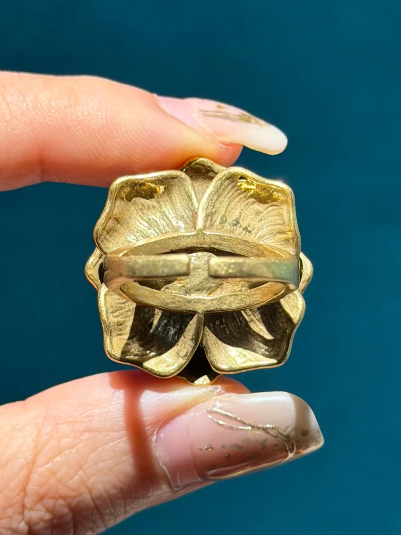 Vintage Blue Rich Flower Rings for Woman Enamel Antique Gold Plated Rhinestone Jewelry High Quality Trends 2026 Accessories
