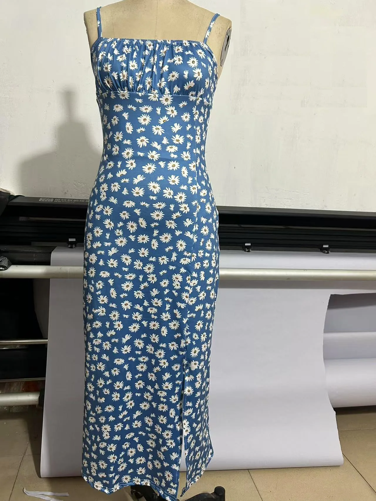 Women's Casual Dresses Daisy Floral Print Spaghetti Strap Midi Dress Square Neck Bodycon Split Summer Dress Beach Party Sundress