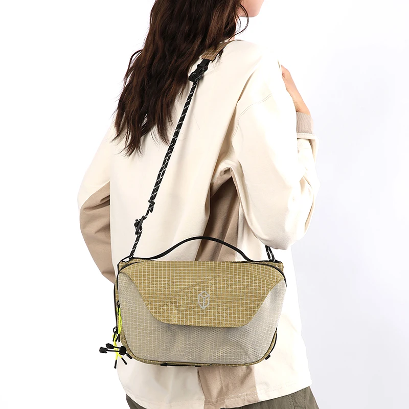 Fashion Waterproof Crossbody Bags Reflective Design Unisex Chest Bags Travel Storage Shoulder Bags Handbags Man's Messenger Bag