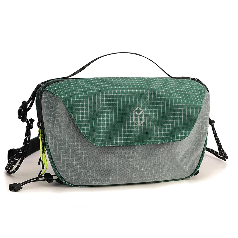 Fashion Waterproof Crossbody Bags Reflective Design Unisex Chest Bags Travel Storage Shoulder Bags Handbags Man's Messenger Bag