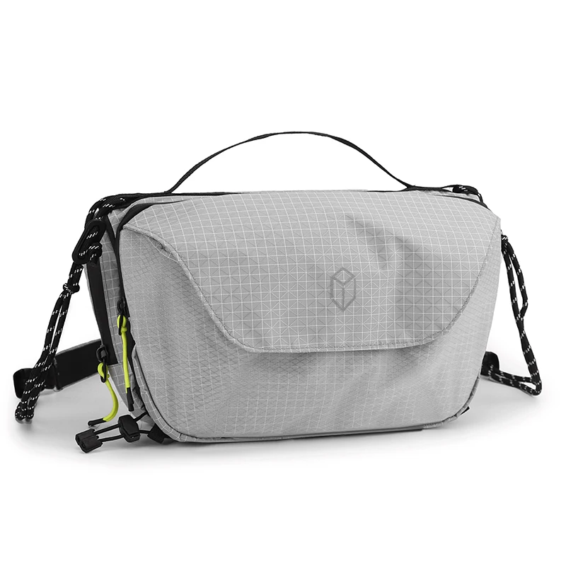 Fashion Waterproof Crossbody Bags Reflective Design Unisex Chest Bags Travel Storage Shoulder Bags Handbags Man's Messenger Bag