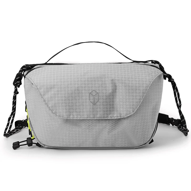 Fashion Waterproof Crossbody Bags Reflective Design Unisex Chest Bags Travel Storage Shoulder Bags Handbags Man's Messenger Bag