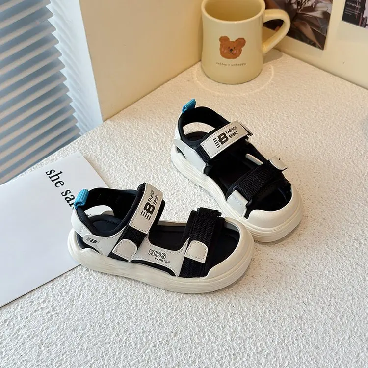 Kids Fashion Sport Sandals Girls Boys 2026 New Summer Casual Outdoor Non Slip Sandals Children's Lightweight Design Beach Shoes