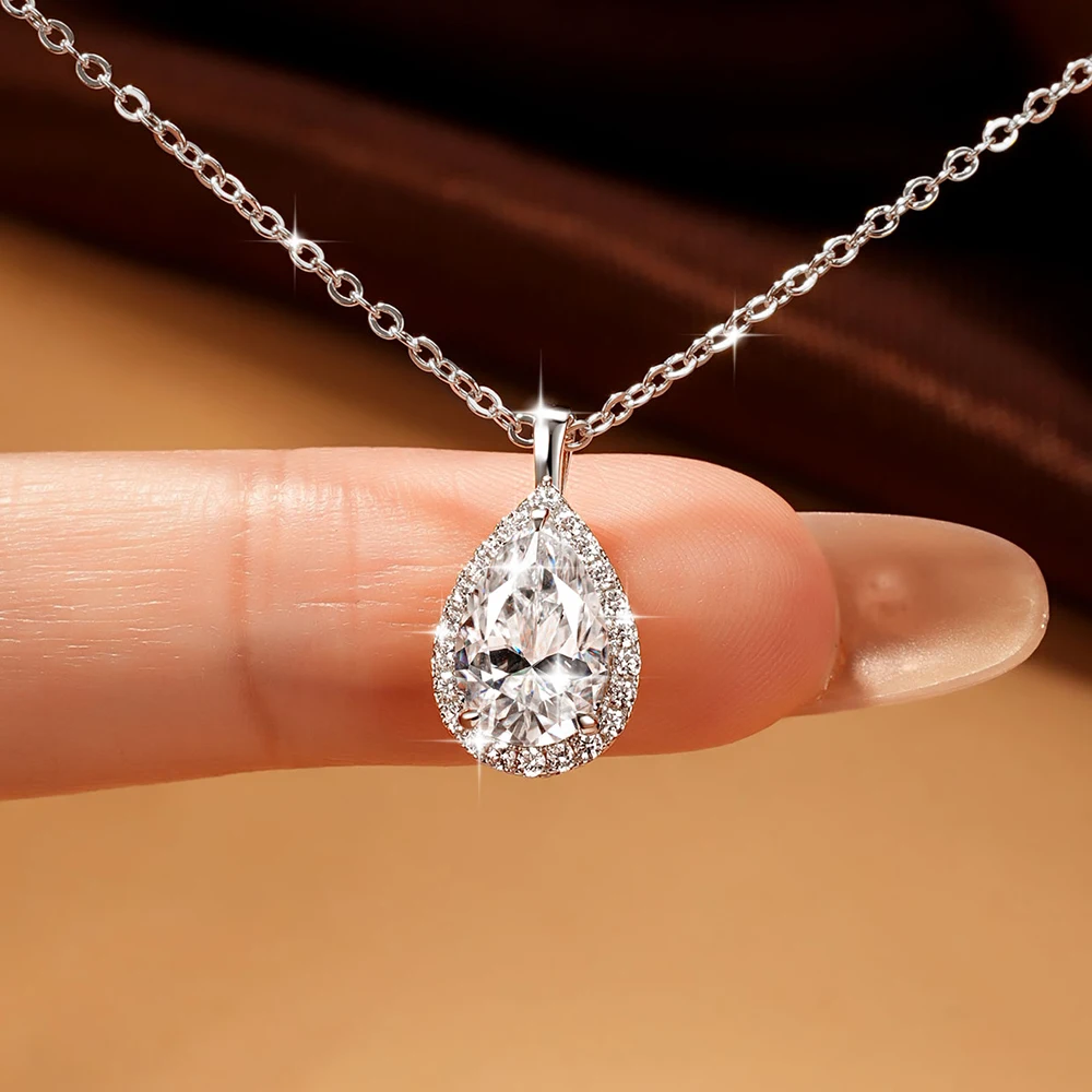 Lnngy 2.5CT Pear Cut Moissanite Diamond Necklace 14K Gold Filled Waterdrop Halo Pendant Necklaces for Valentine's Day Jewelry