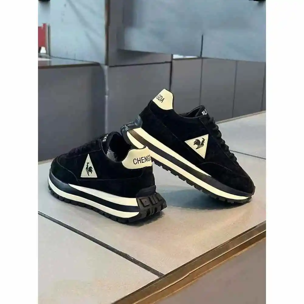 Men's Versatile Lightweight Sporty Casual Shoes Breathable Comfortable Rubber Sole Running Shoes High Elasticity Fall Season