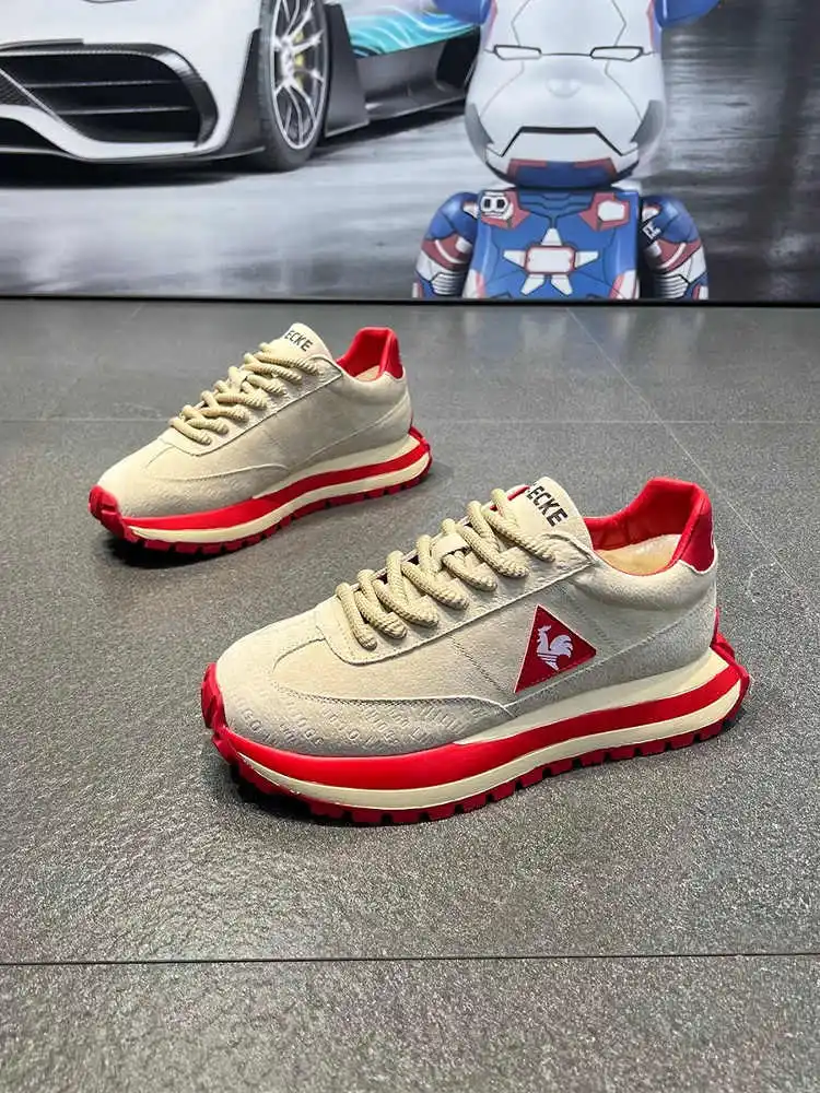 Men's Versatile Lightweight Sporty Casual Shoes Breathable Comfortable Rubber Sole Running Shoes High Elasticity Fall Season