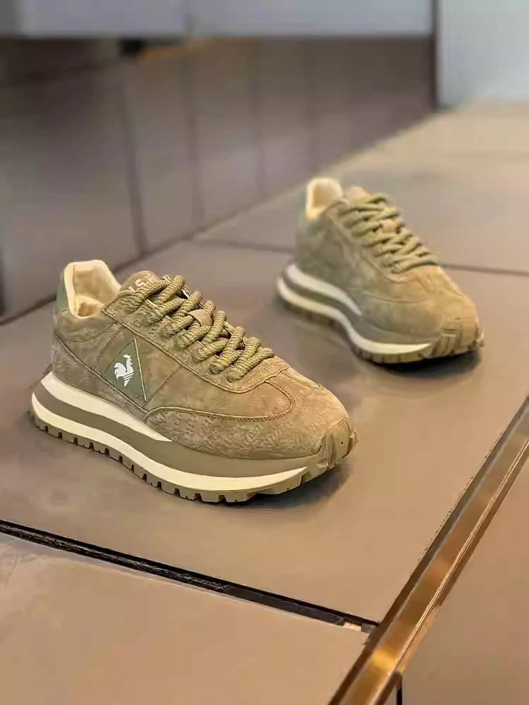 Men's Versatile Lightweight Sporty Casual Shoes Breathable Comfortable Rubber Sole Running Shoes High Elasticity Fall Season