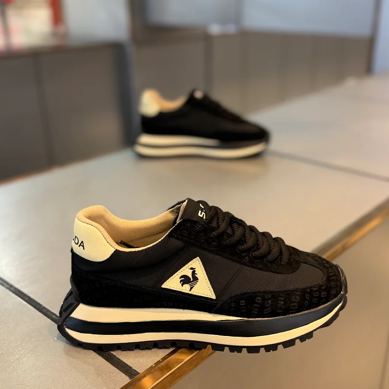 Men's Versatile Lightweight Sporty Casual Shoes Breathable Comfortable Rubber Sole Running Shoes High Elasticity Fall Season