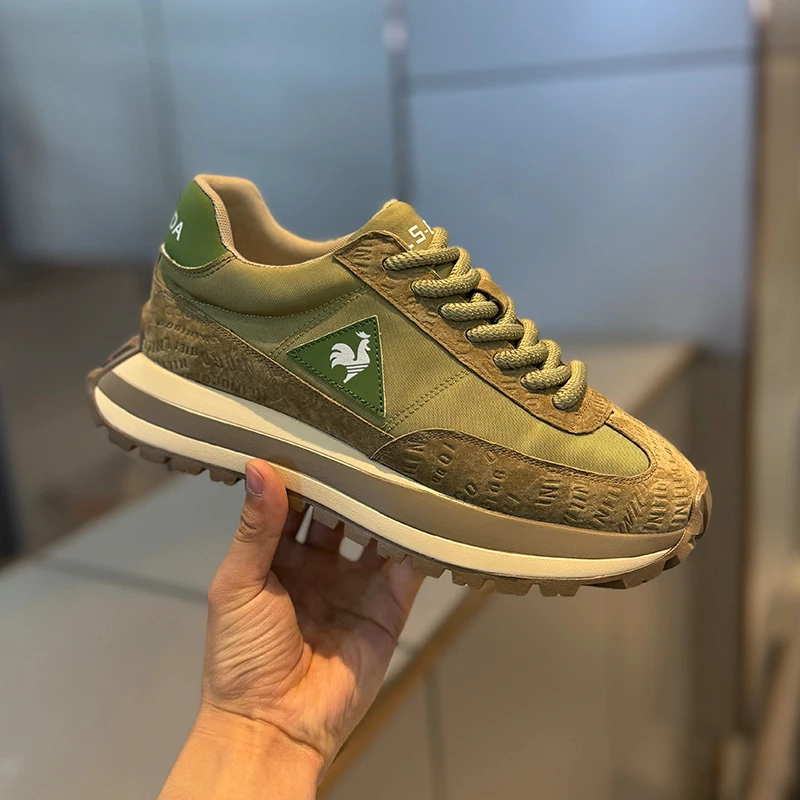 Men's Versatile Lightweight Sporty Casual Shoes Breathable Comfortable Rubber Sole Running Shoes High Elasticity Fall Season
