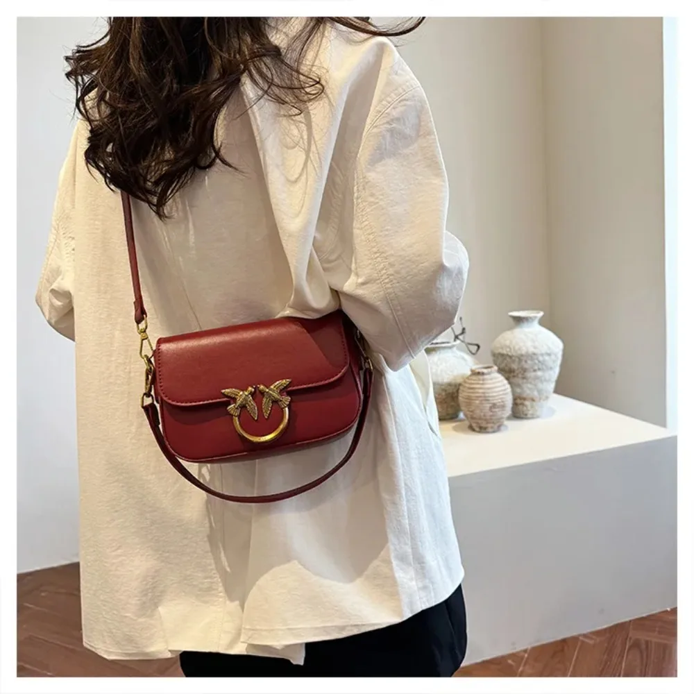 Fashion Design Women's Crossbody Shoulder Bag with Compact Small Square Design, Suitable for Daily Office and Leisure Activities