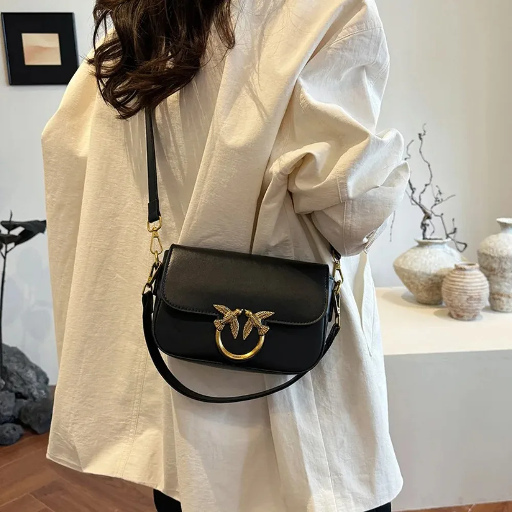 Fashion Design Women's Crossbody Shoulder Bag with Compact Small Square Design, Suitable for Daily Office and Leisure Activities