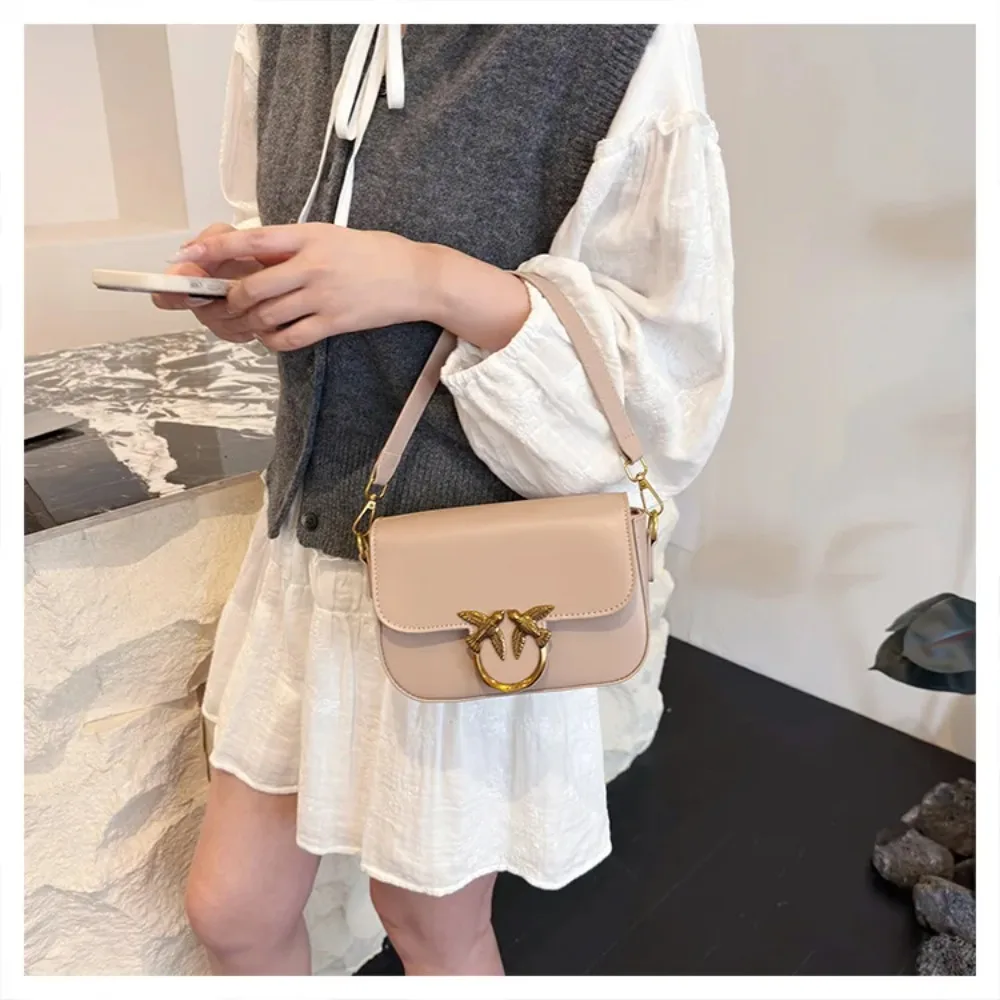 Fashion Design Women's Crossbody Shoulder Bag with Compact Small Square Design, Suitable for Daily Office and Leisure Activities