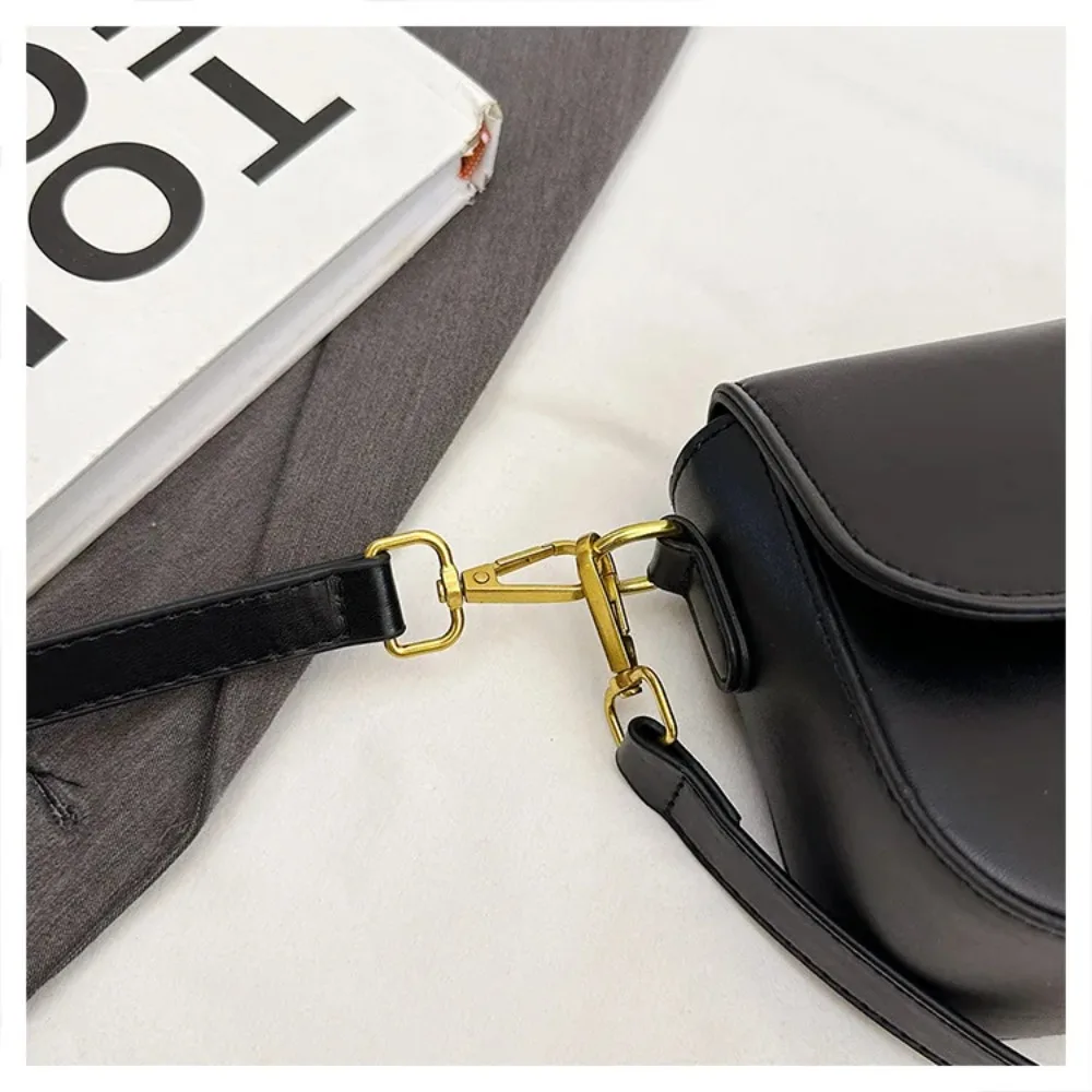 Fashion Design Women's Crossbody Shoulder Bag with Compact Small Square Design, Suitable for Daily Office and Leisure Activities