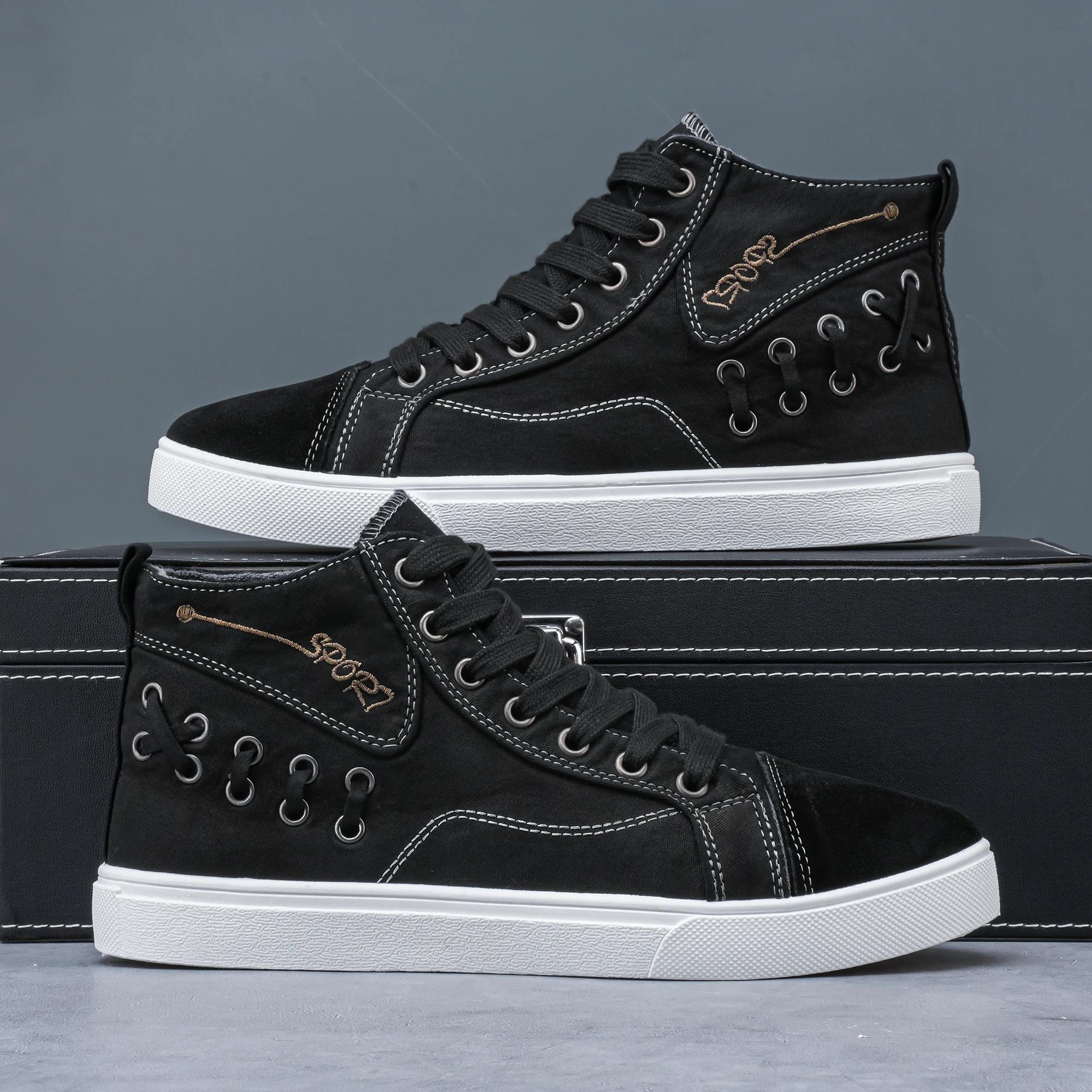 Men's high top lace up canvas shoes, breathable and soft soled, comfortable running shoes, outdoor sports shoes