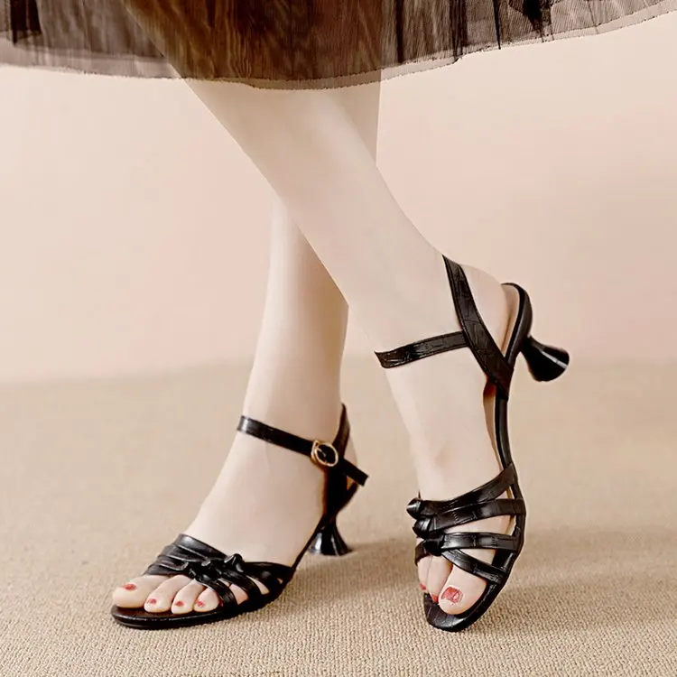 Morning Dew Kitten Heel Pumps for Women Pointed Toe V-Neck Woven Detail Lightweight Evening Party Shoes