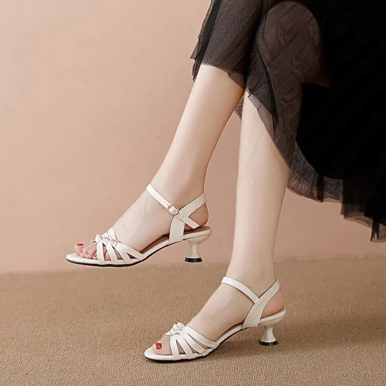 Morning Dew Kitten Heel Pumps for Women Pointed Toe V-Neck Woven Detail Lightweight Evening Party Shoes