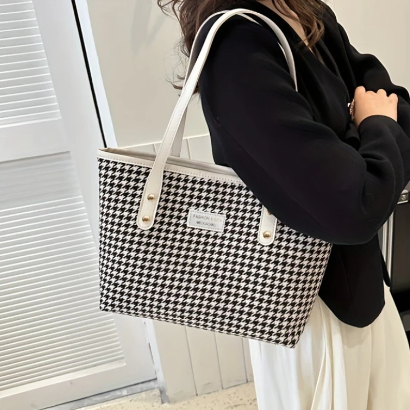 Casual Houndstooth Print Tote Bag, Large Capacity Shoulder Purse with Brown Leather Straps, Versatile for Everyday Work Outings