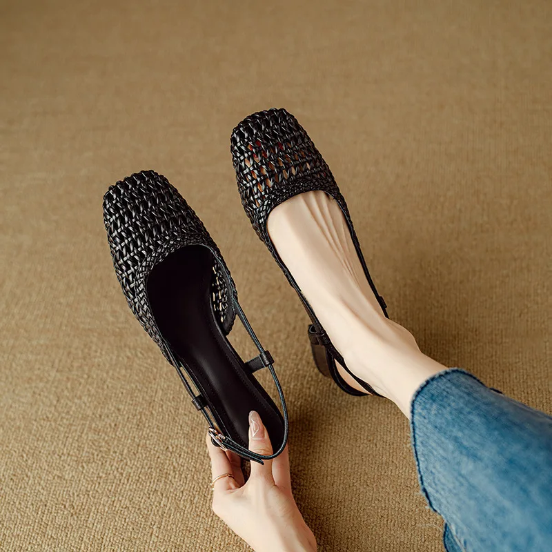 French Square-toed Woven High-heeled Sandals 2026 Summer New Skeletonized Fashionable Leather Fabric Mid-heel Women's Shoes