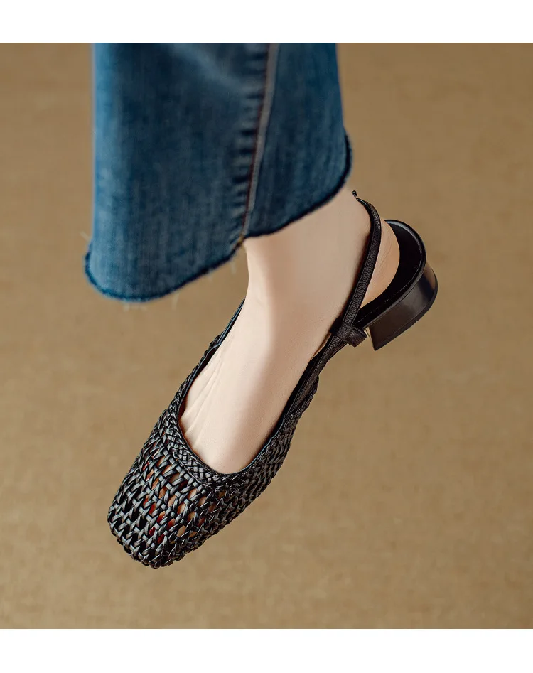 French Square-toed Woven High-heeled Sandals 2026 Summer New Skeletonized Fashionable Leather Fabric Mid-heel Women's Shoes