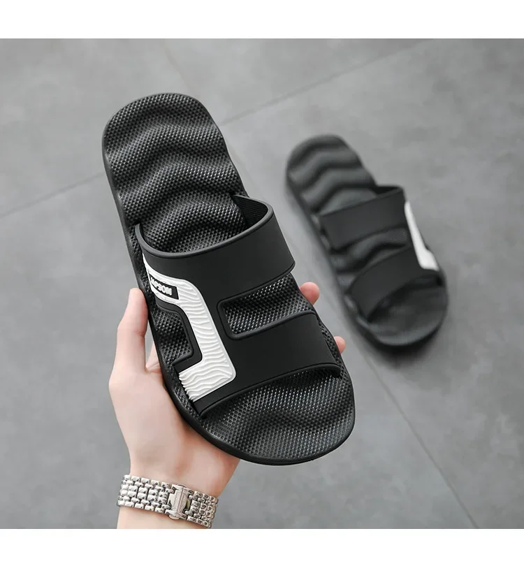 Summer Outdoor Men's Slippers, Non-slip Massage Soft Bottom Flip-flops, Large Size Sandals for Home Bathing