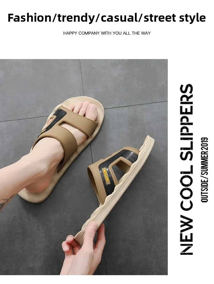 Summer Outdoor Men's Slippers, Non-slip Massage Soft Bottom Flip-flops, Large Size Sandals for Home Bathing