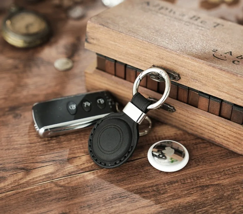 Vintage Crazy Horse Leather AirTag Keychain, Genuine Leather Case for Apple AirTag, Retro Protective Tracker Cover for Luggage