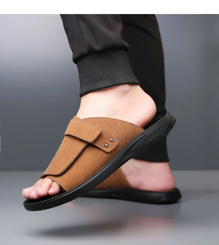 New Men's Slip-On Sandals with Magic Tape Outdoor Anti-Slip Soft Bottom Flat Slippers Versatile Comfortable Summer Shoes-1102