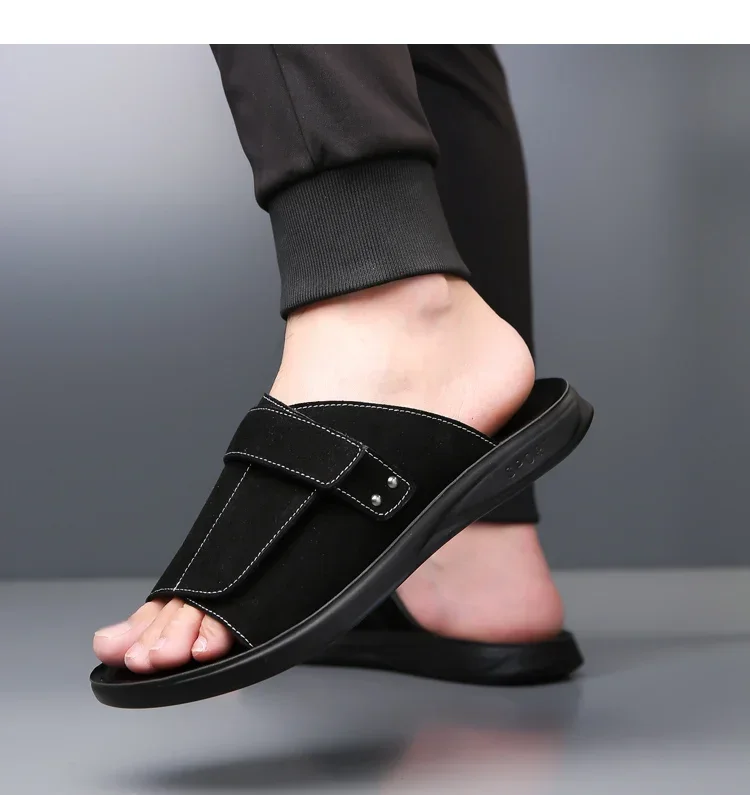 New Men's Slip-On Sandals with Magic Tape Outdoor Anti-Slip Soft Bottom Flat Slippers Versatile Comfortable Summer Shoes-1102