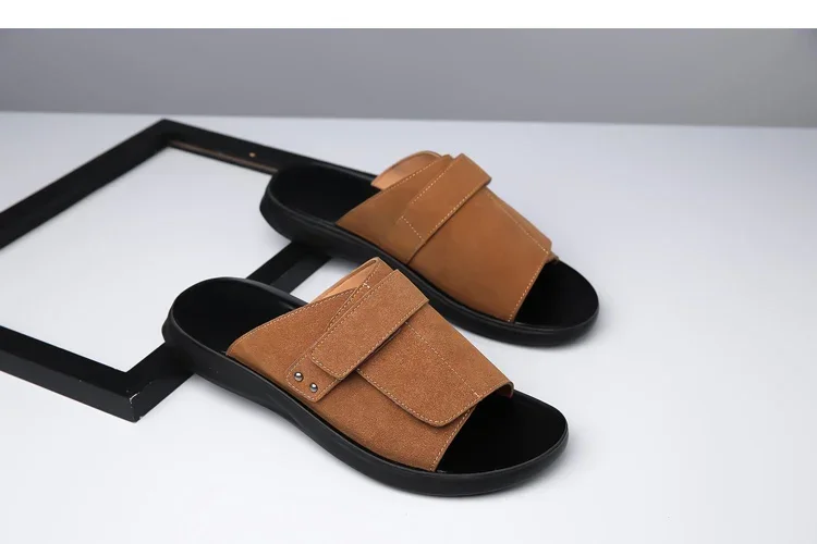 New Men's Slip-On Sandals with Magic Tape Outdoor Anti-Slip Soft Bottom Flat Slippers Versatile Comfortable Summer Shoes-1102