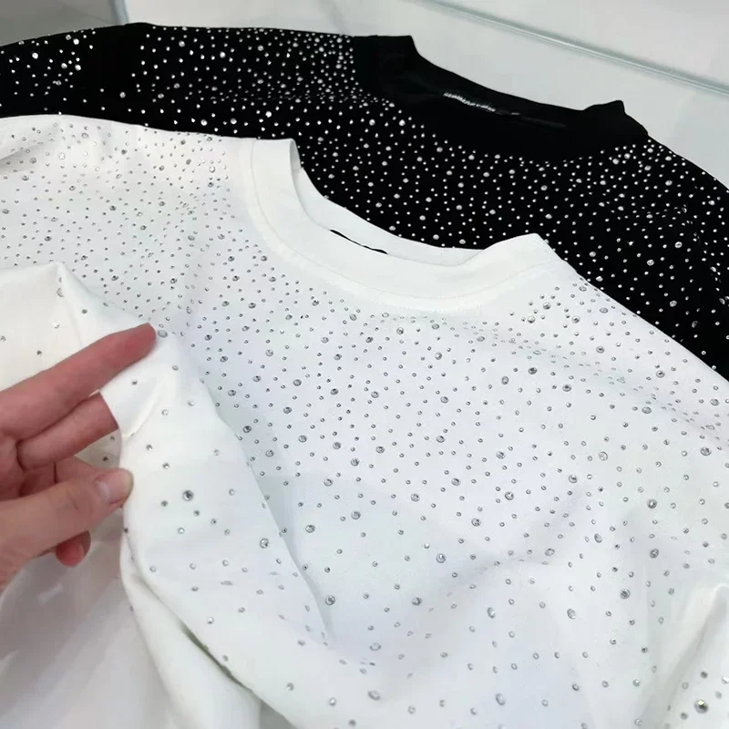 Summer Rhinestone Rivet T-shirt for Men Clothing Round Neck Casual T-shirt Fashion High Street Men's Summer Short Sleeves