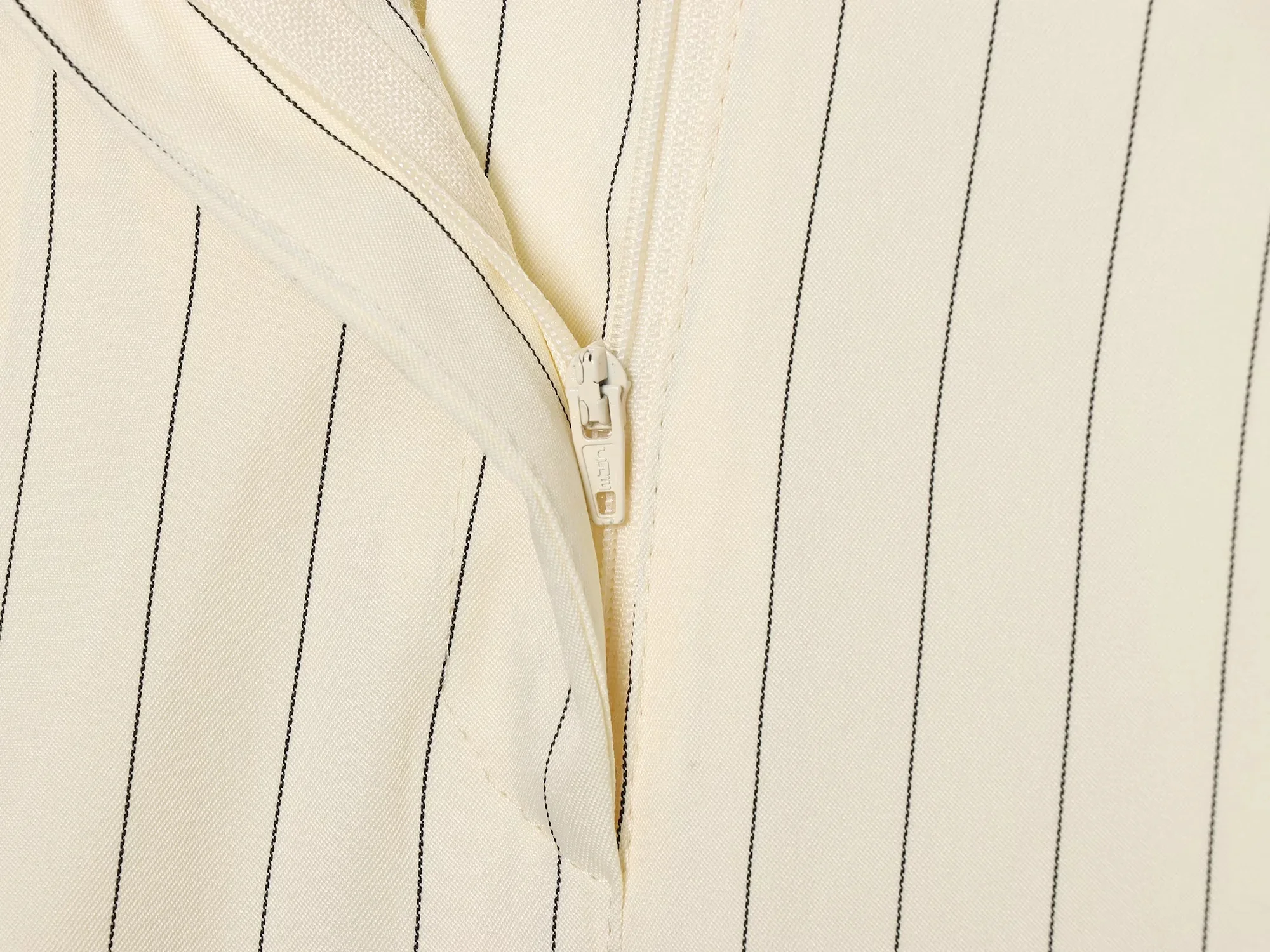 KONDALA Women Office Lady Striped Blazer Set Belt Blazer Pocket Shorts New Fashion 2026 Spring Summer Holiday Casual Shorts Set