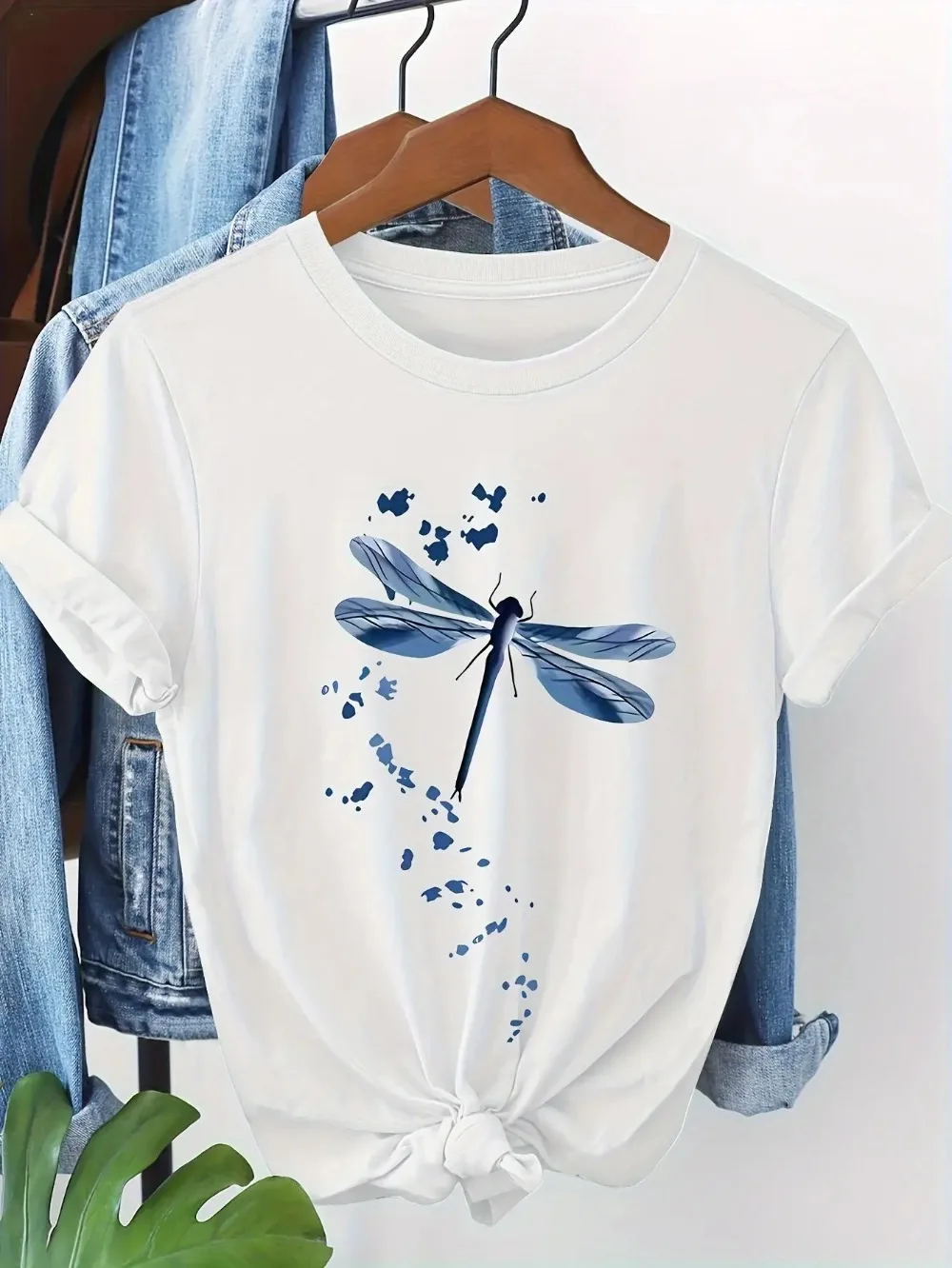 Women's Casual Short Sleeve T-Shirt Dragonfly and Floral Print Pure Round Neck Top Artistic Design Casual Trend Relaxed Chic