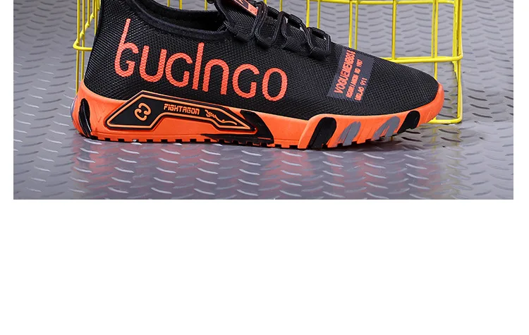 2025 Men's Vulcanize Shoes Breathable Lightweight Sneakers Outdoor Mesh Black Shoes Athletic Jogging Tenis Walking Shoes Man