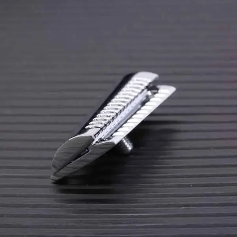 2026 New Arrival! YAQI Top Aggressive Chrome Color Men's Double-Edged Slant Safety Razor Head