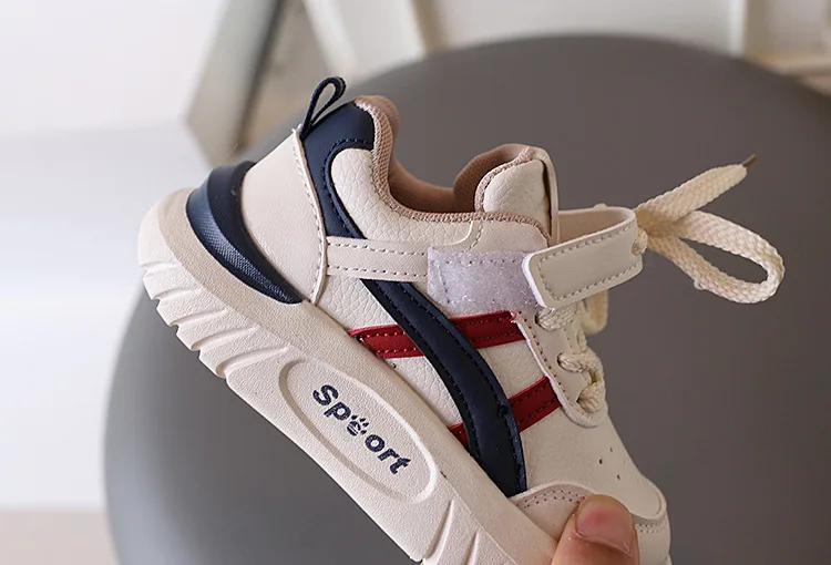 Children's White Casual Sneakers Toddler Boys Girls Hook Loop Soft Sole School Shoes for Daily Outdoor Sports Wear 2026 Hot Sale