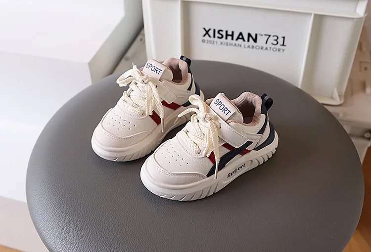 Children's White Casual Sneakers Toddler Boys Girls Hook Loop Soft Sole School Shoes for Daily Outdoor Sports Wear 2026 Hot Sale