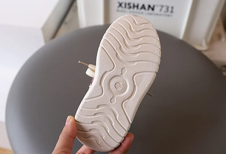 Children's White Casual Sneakers Toddler Boys Girls Hook Loop Soft Sole School Shoes for Daily Outdoor Sports Wear 2026 Hot Sale