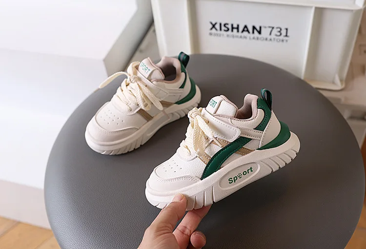 Children's White Casual Sneakers Toddler Boys Girls Hook Loop Soft Sole School Shoes for Daily Outdoor Sports Wear 2026 Hot Sale