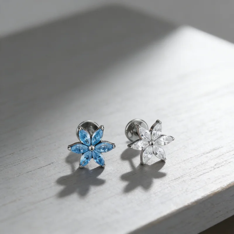 F136 Titanium Six-Petaled Flower Lip Piercing 16G Zirconia Labret Tragus Helix Cartilage Nose Jewelry Earrings