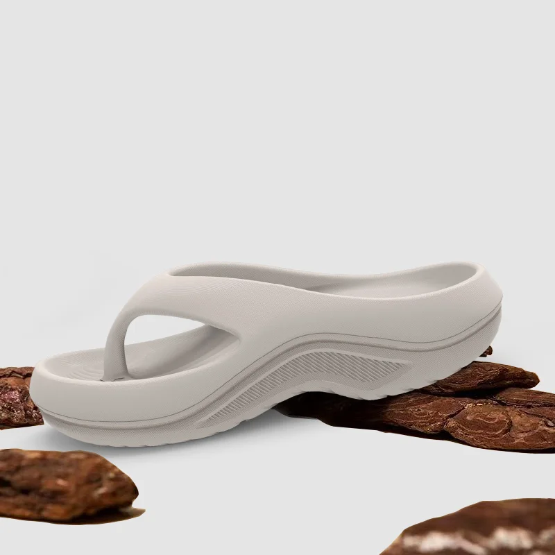 Women's EVA Thick-Heeled Sandals Anti-Slip Odor-Resistant Outdoor Wearable Flip Flops Comfortable Summer Slippers