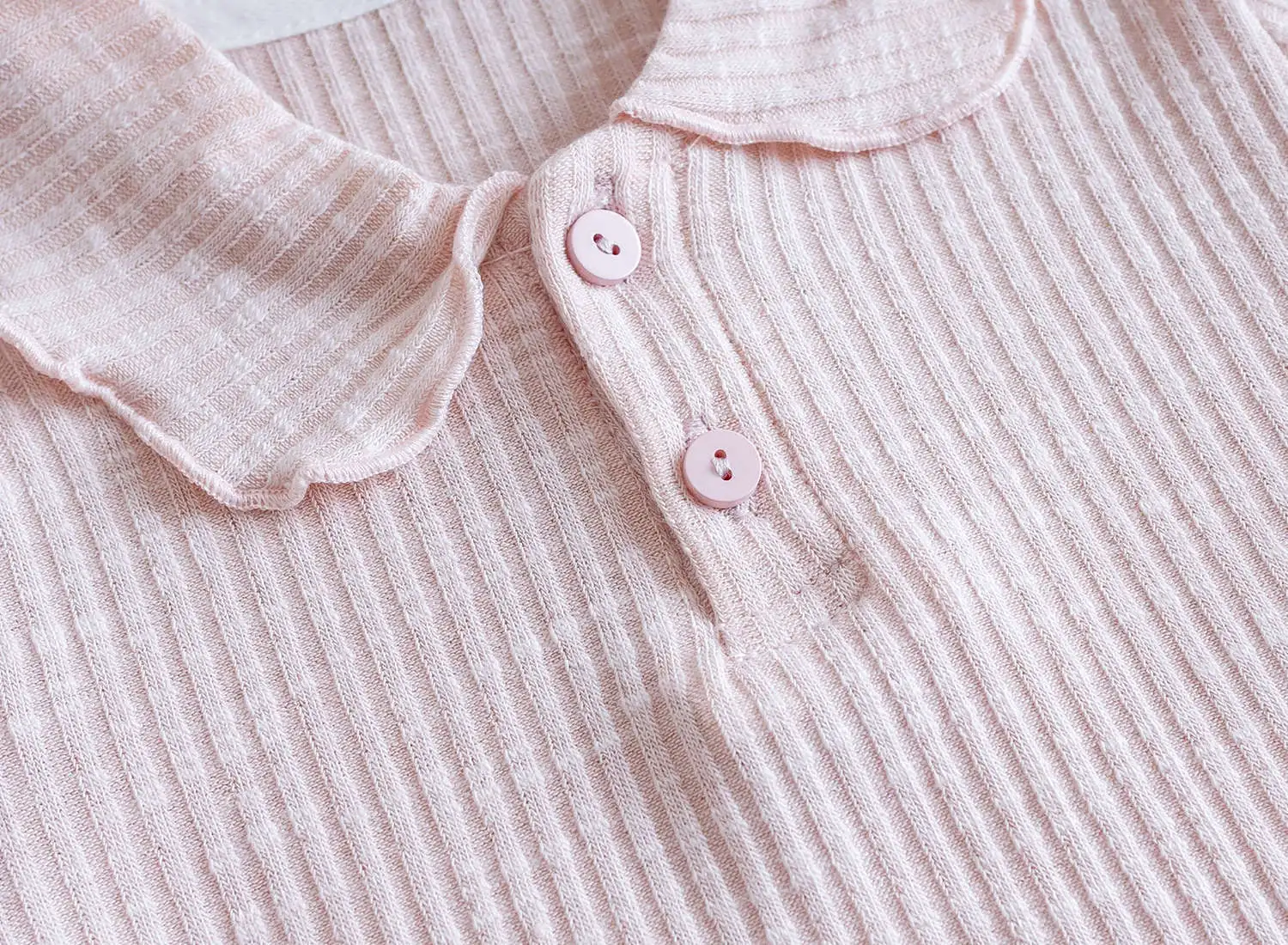 Girls' Short-Sleeve T-Shirt, Summer Korean-Style Sweet Doll Collar Top for Young Girls, Fashionable Base Layer for Toddlers